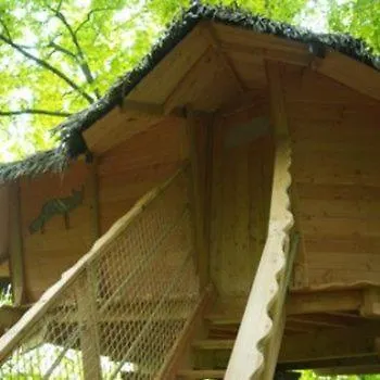 Campeggio Le Petit Trianon De Saint Ustre *